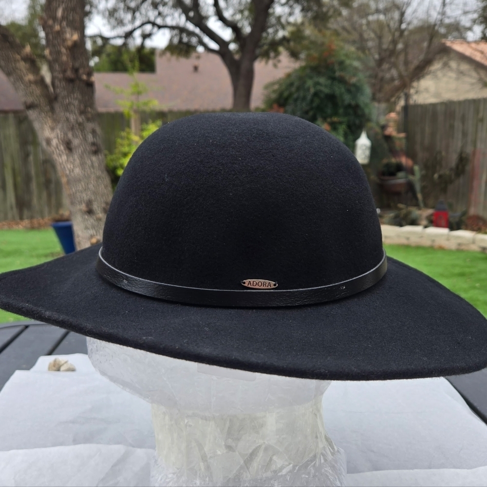 ADORA Classic Black Felt Hat with Logo Band